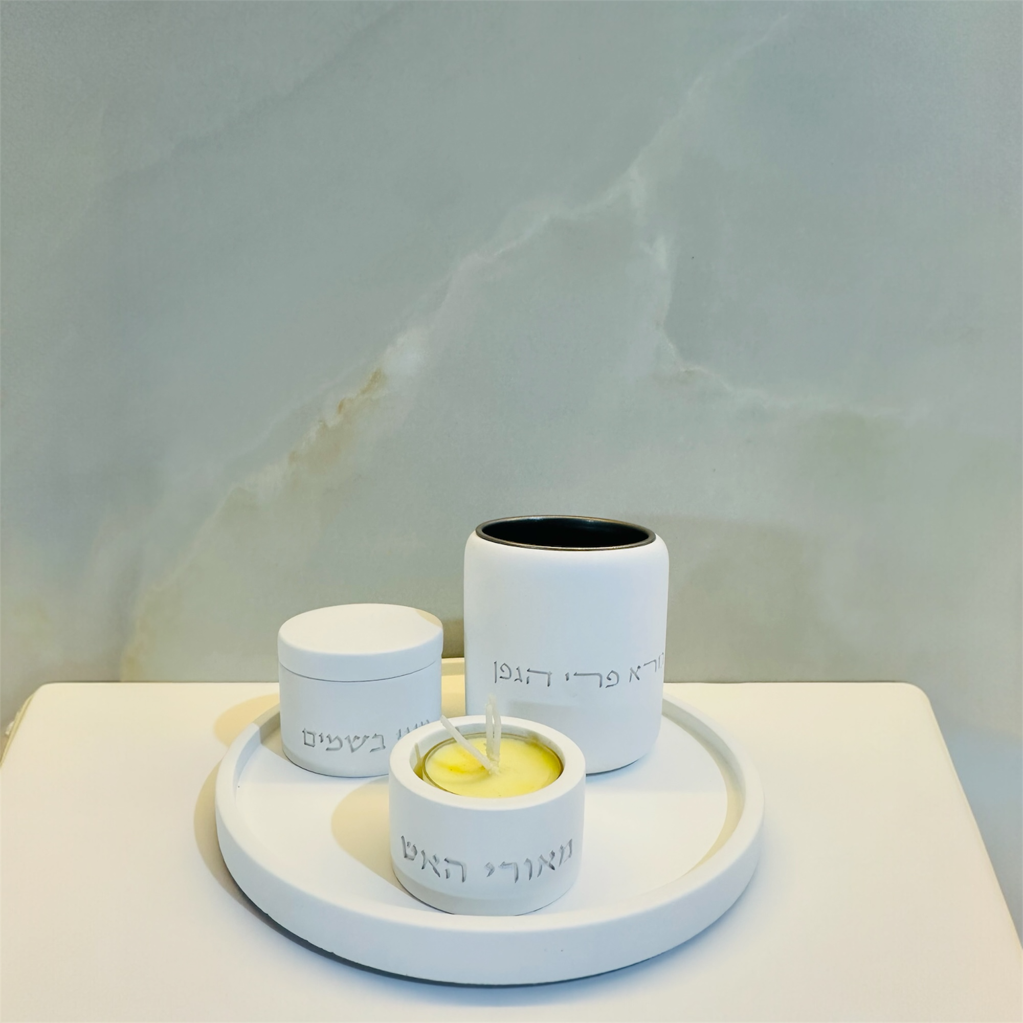 סט הבדלה מבטון - לבן